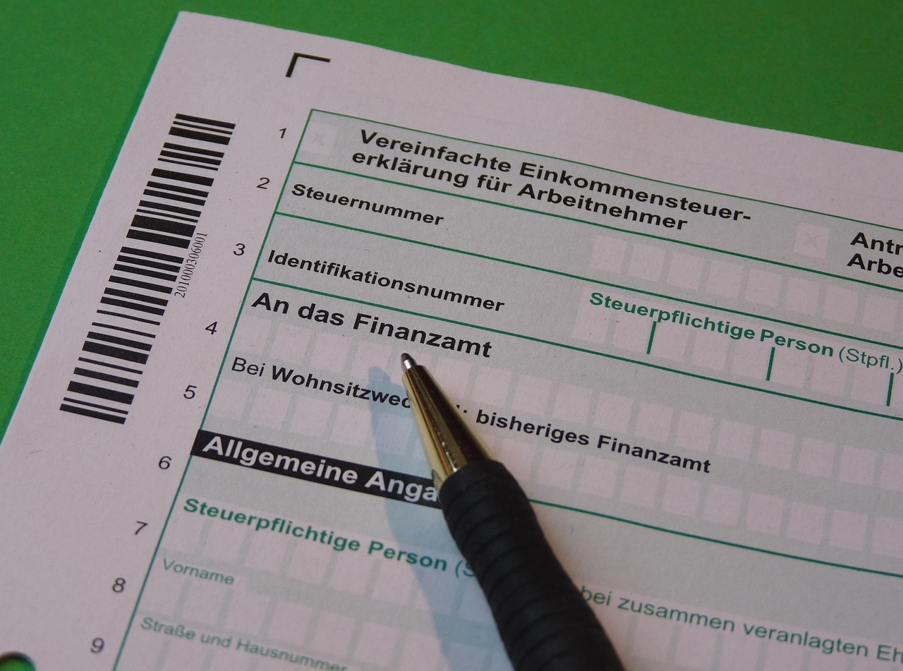 découvrez les principaux avantages fiscaux et comment optimiser vos impôts grâce à des conseils pratiques sur les différents dispositifs de défiscalisation disponibles en france.