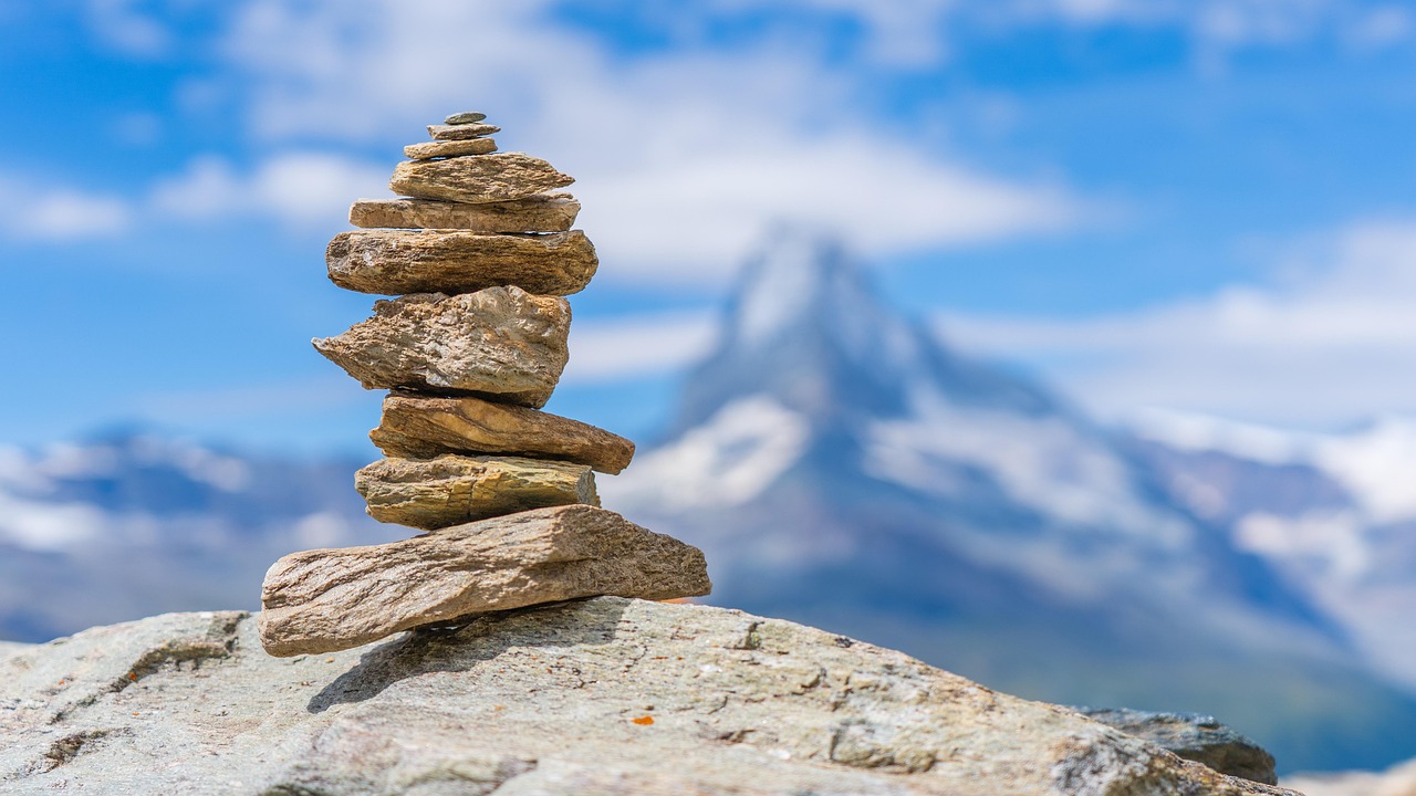 discover effective strategies and tips for achieving work-life balance. improve your well-being, productivity, and happiness by learning to manage professional and personal responsibilities.