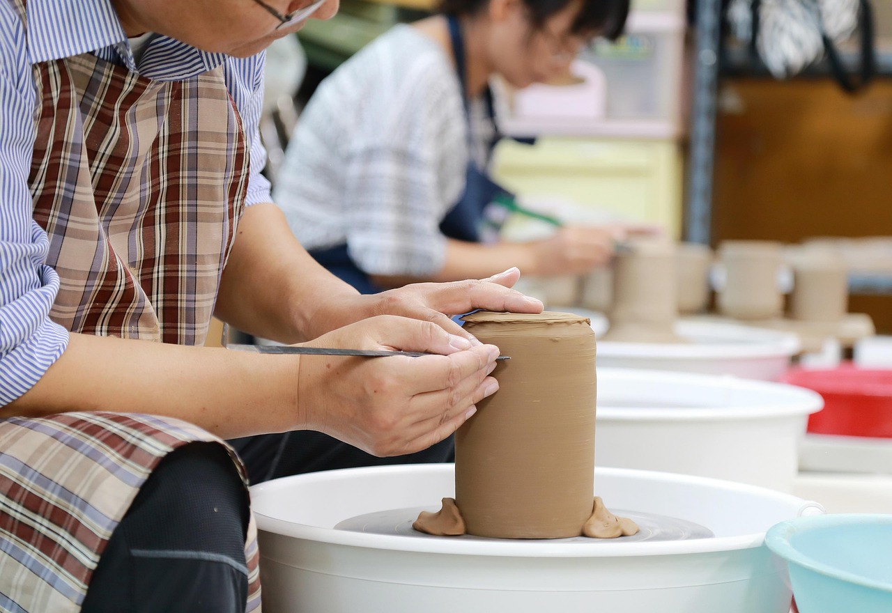 découvrez comment l'apprentissage continu vous aide à rester compétitif et à faire évoluer vos compétences tout au long de votre carrière. explorez des stratégies et des conseils pratiques pour intégrer la formation continue dans votre quotidien professionnel.